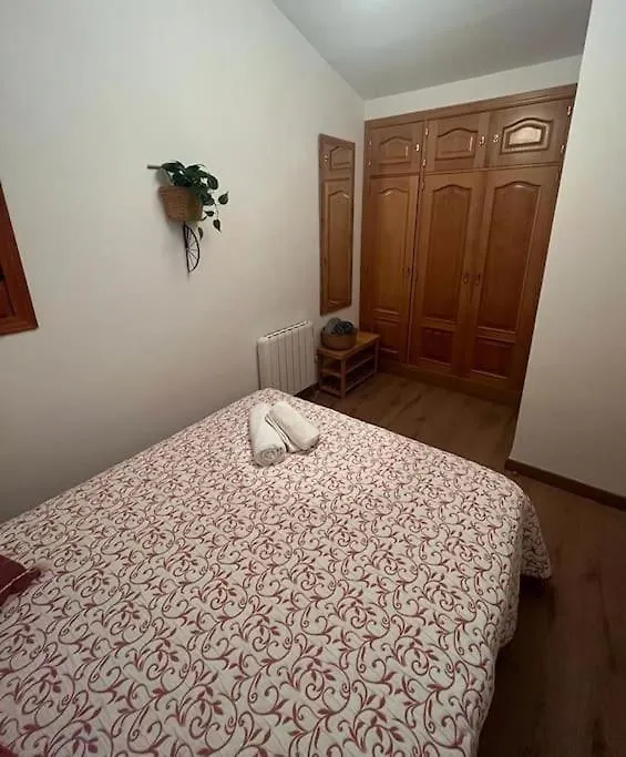 Callejon Del Greco Parking Gratuito Toledo 0*,  İspanya